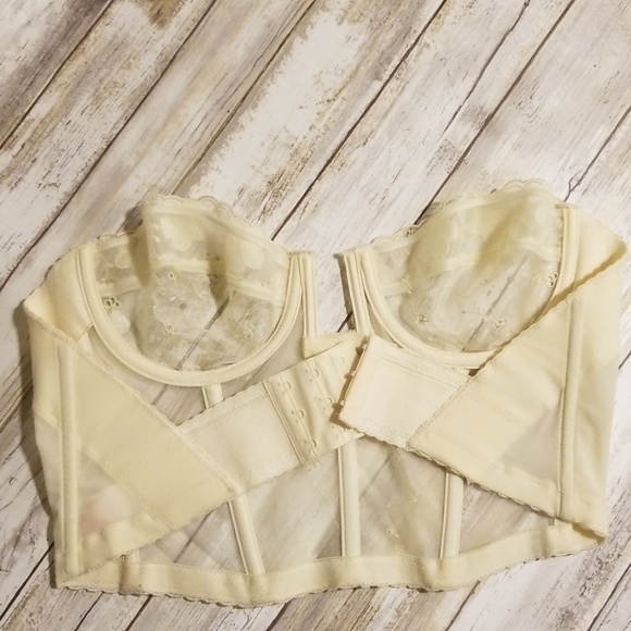 Vintage Cream Lingerie Size 36B/C - Picture 5 of 7